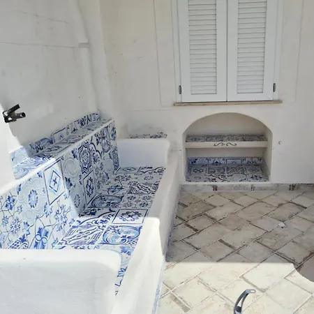 Bed and Breakfast Le Di Sara Πόντσα